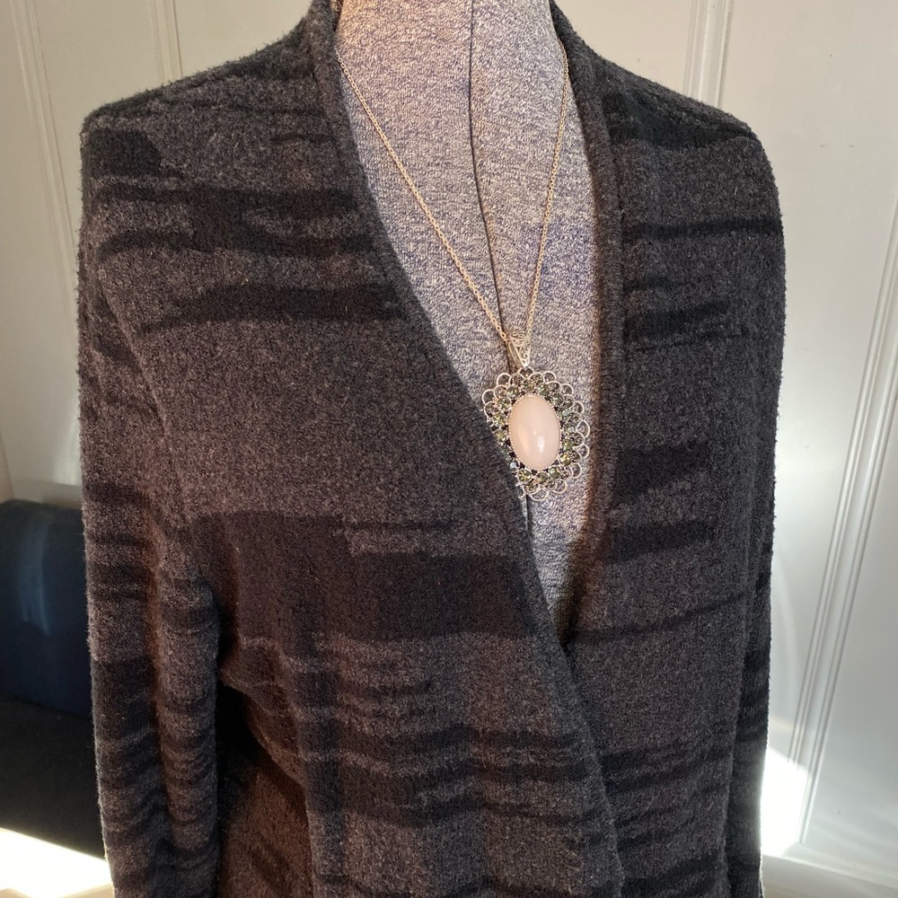 J.Jill Pure Jill Super Soft Hip Length Cardigan Aztec Pattern